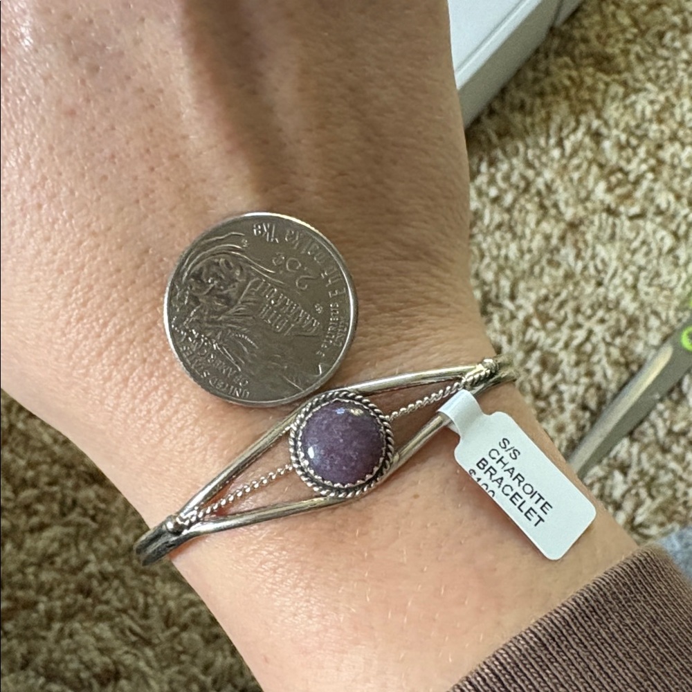Navajo Made Esther White Charoite Sterling Silver Bracelet 6.5” with flex - Picture 5 of 5